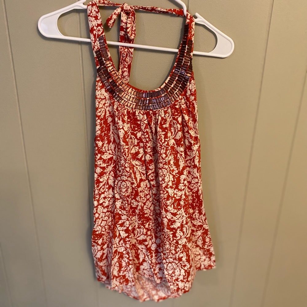 Halter tank